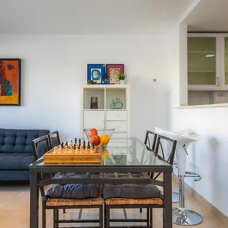 Piso Claudia Apartman *